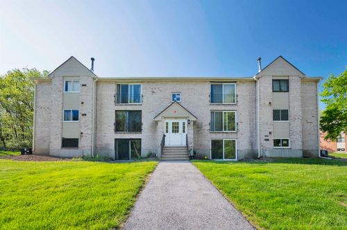 6-3 Brookside Drive, Exeter, NH, 03833 | Card Image