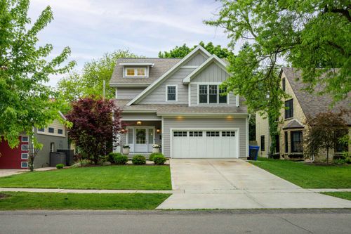 309 Kensington Dr, Madison, WI, 53704-5940 | Card Image