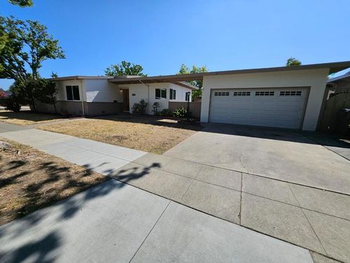 4878 Elester Drive, San Jose, CA, 95124 | Card Image