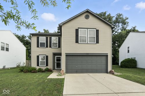 780 Wheat Field Ln, New Whiteland, IN, 46184-9214 | Card Image