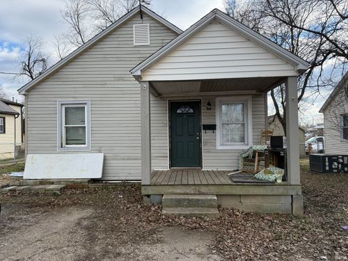 607 E Short Elm St, Boonville, IN, 47601-1825 | Card Image