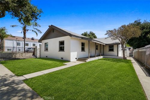 8633 Rosena Ave, Fontana, CA, 92335-3835 | Card Image