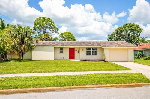 7460 Mariana Dr, SARASOTA, FL, 34231-7917 | Card Image