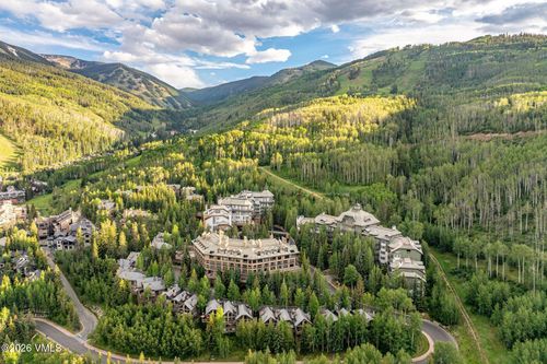 1402-122 Scott Hill Rd, Beaver Creek, CO, 81620-5405 | Card Image