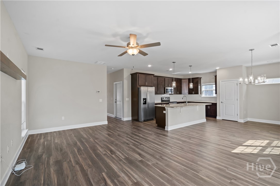 Residential in Richmond Hill 5