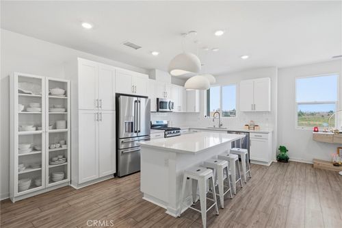 3-2947 W Lincoln Ave, Anaheim, CA, 92801-8213 | Card Image