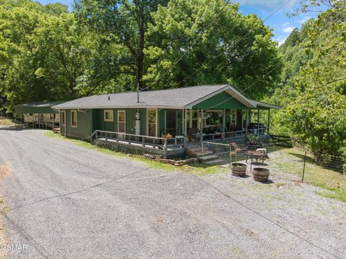 2792 Happy Hollow Rd, Sevierville, TN, 37862-8114 | Card Image