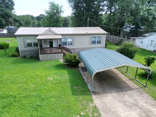 411 W Martin Rd, Collinwood, TN, 38450-4727 | Card Image