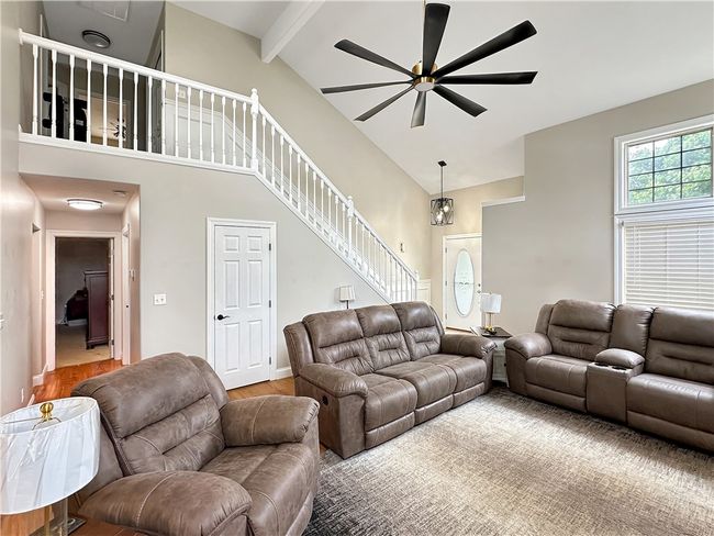 1113 Unique Ct, House other with 4 bedrooms, 3 bathrooms and null parking in Mattoon IL | Image 4