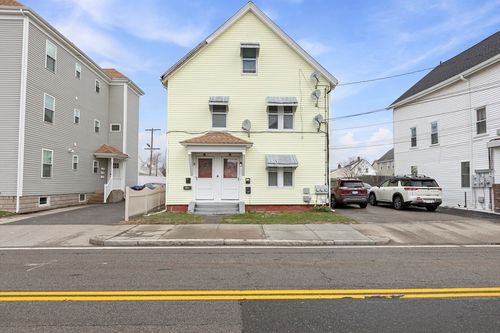 400 Benefit St, Pawtucket, RI, 02861-1207 | Card Image