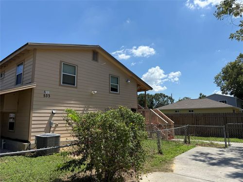 533 Oklahoma Ave, Bacliff, TX, 77518-1307 | Card Image