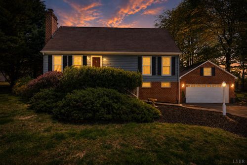 1002 Oxford Point, Lynchburg, VA, 24502 | Card Image