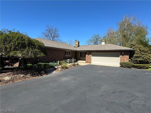 1648 Highland Ln, Ashtabula, OH, 44004-2009 | Card Image