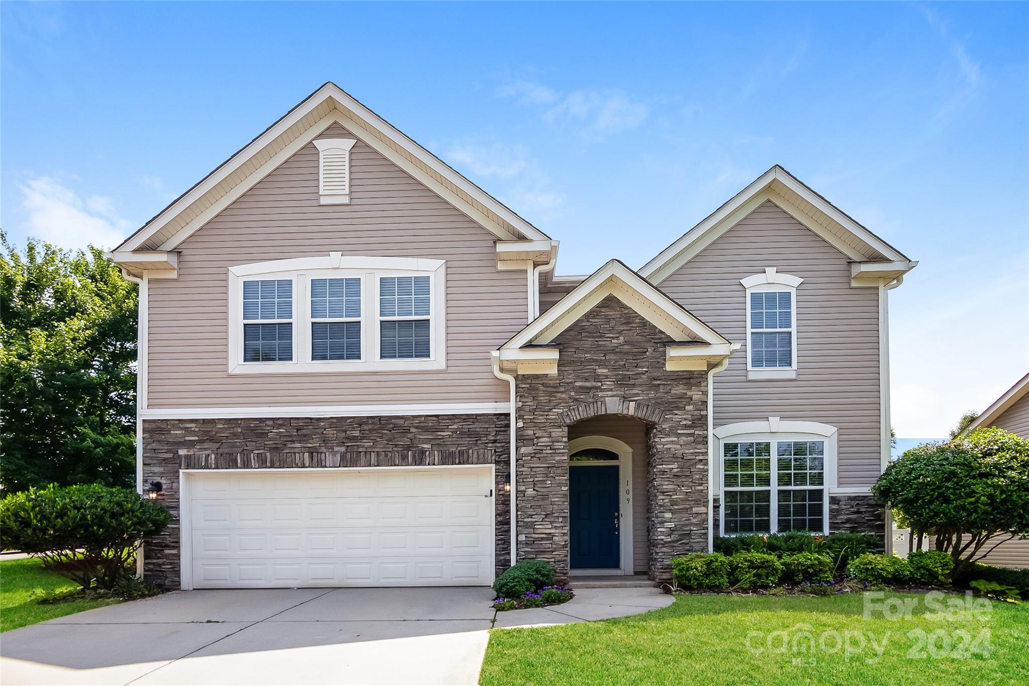 Morning Dew Ln, Mount Holly, NC 28120