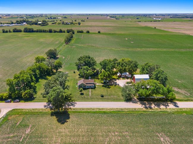 30789 5 Points Rd, House other with 3 bedrooms, 2 bathrooms and 6 parking in Kingston IL | Image 44