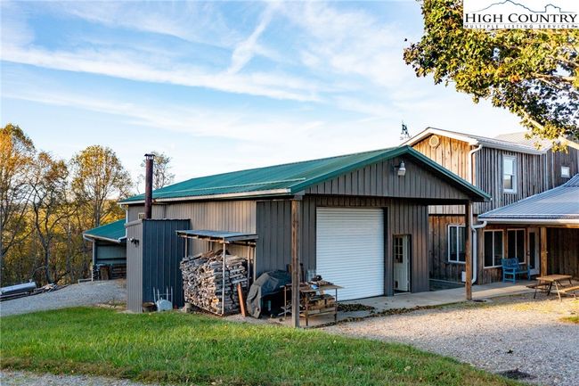 200 Bp Tree Farm Ln, House other with 3 bedrooms, 3 bathrooms and null parking in Sparta NC | Image 44
