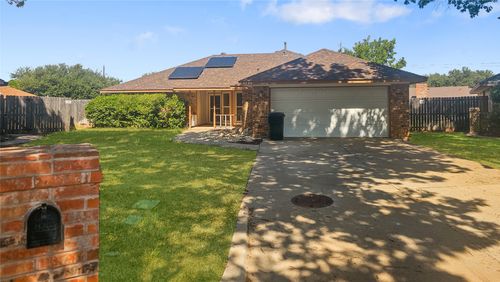 3826 Musgrave Trl, Abilene, TX, 79606-4146 | Card Image