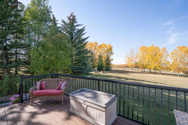 28 Poplar Hill Place, Home with 4 bedrooms, 3 bathrooms and 6 parking in Rural Rocky View County AB | Image 37