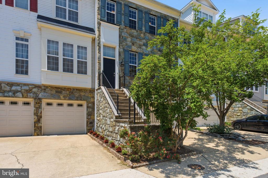 Residential in ALEXANDRIA 5