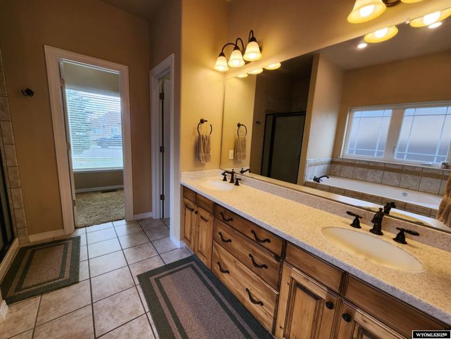 510 Oak Creek Dr, House other with 6 bedrooms, 3 bathrooms and null parking in Rock Springs WY | Image 19
