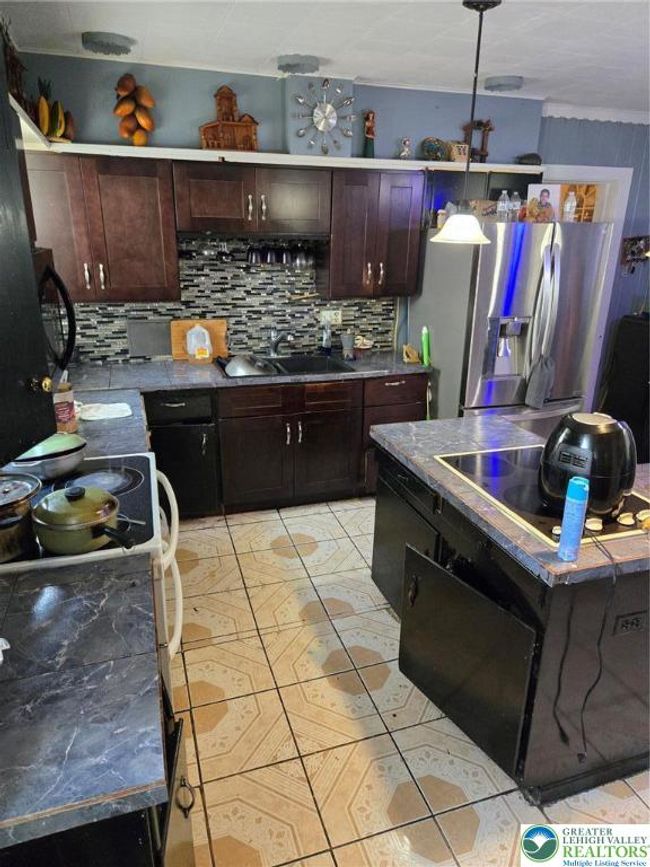 2018 Hanover Ave, House other with 4 bedrooms, 2 bathrooms and null parking in Allentown PA | Image 21
