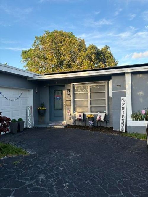2934 Nw 73rd Ave, Sunrise, FL, 33313-1024 | Card Image