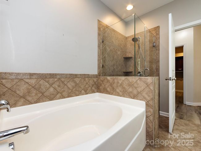 621 Pine Links Dr, Townhouse with 3 bedrooms, 3 bathrooms and null parking in Tega Cay SC | Image 18