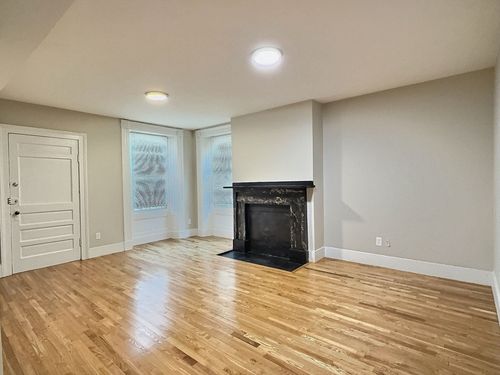 1-19 Hurd St, Lowell, MA, 01852-2248 | Card Image