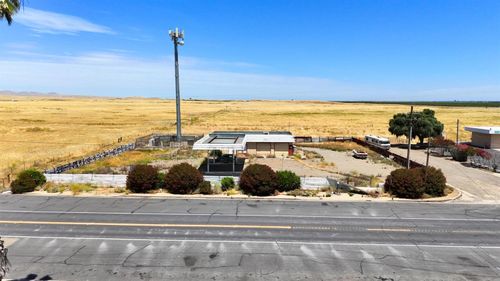 140-32974 Sullivan Rd, Gustine, CA, 95322-9526 | Card Image