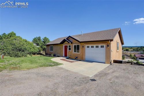 749 Westward Ln, Palmer Lake, CO, 80133-9023 | Card Image