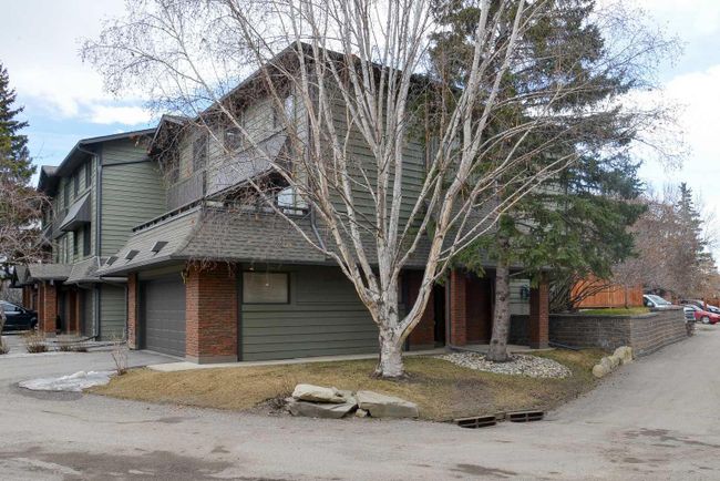 33 - 10030 Oakmoor Way Sw, Home with 3 bedrooms, 1 bathrooms and 2 parking in Calgary AB | Image 34