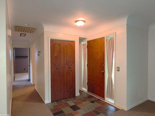 3035 E Hillcrest Dr, North Street, MI, 48049-4410 | Card Image