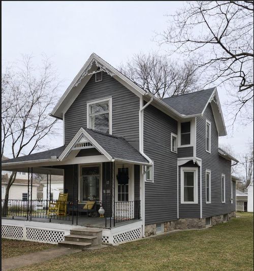 63 S Howell St, Hillsdale, MI, 49242-1846 | Card Image