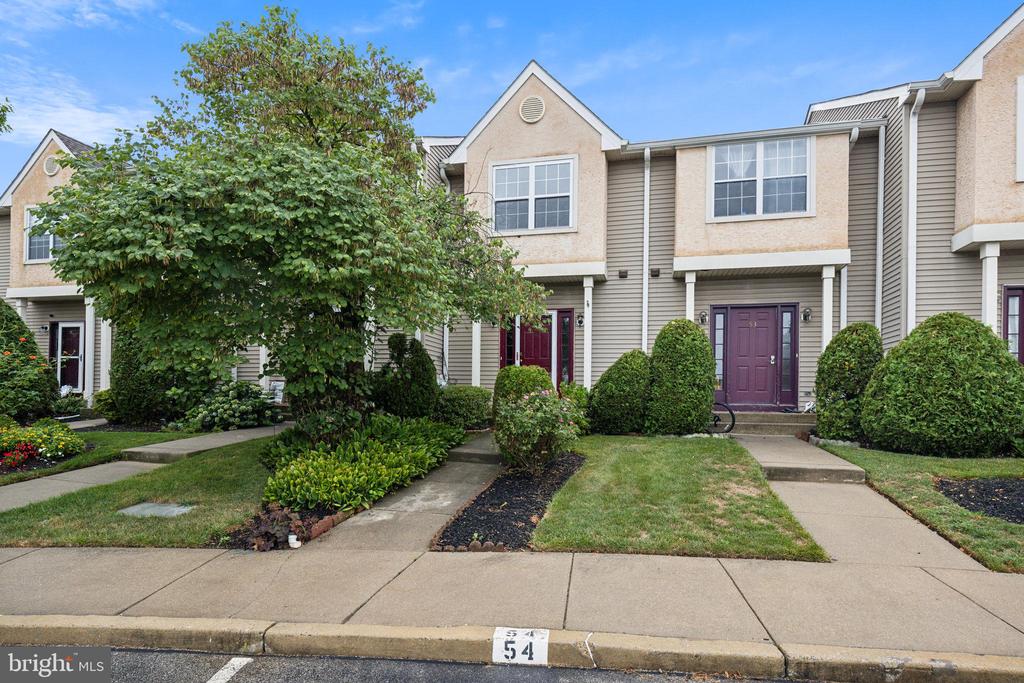 Winterberry Ct, Glassboro, NJ 08028