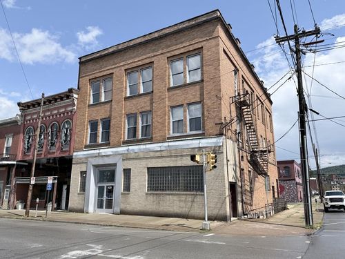 431 13th Street, Franklin, PA, 16323 | Card Image