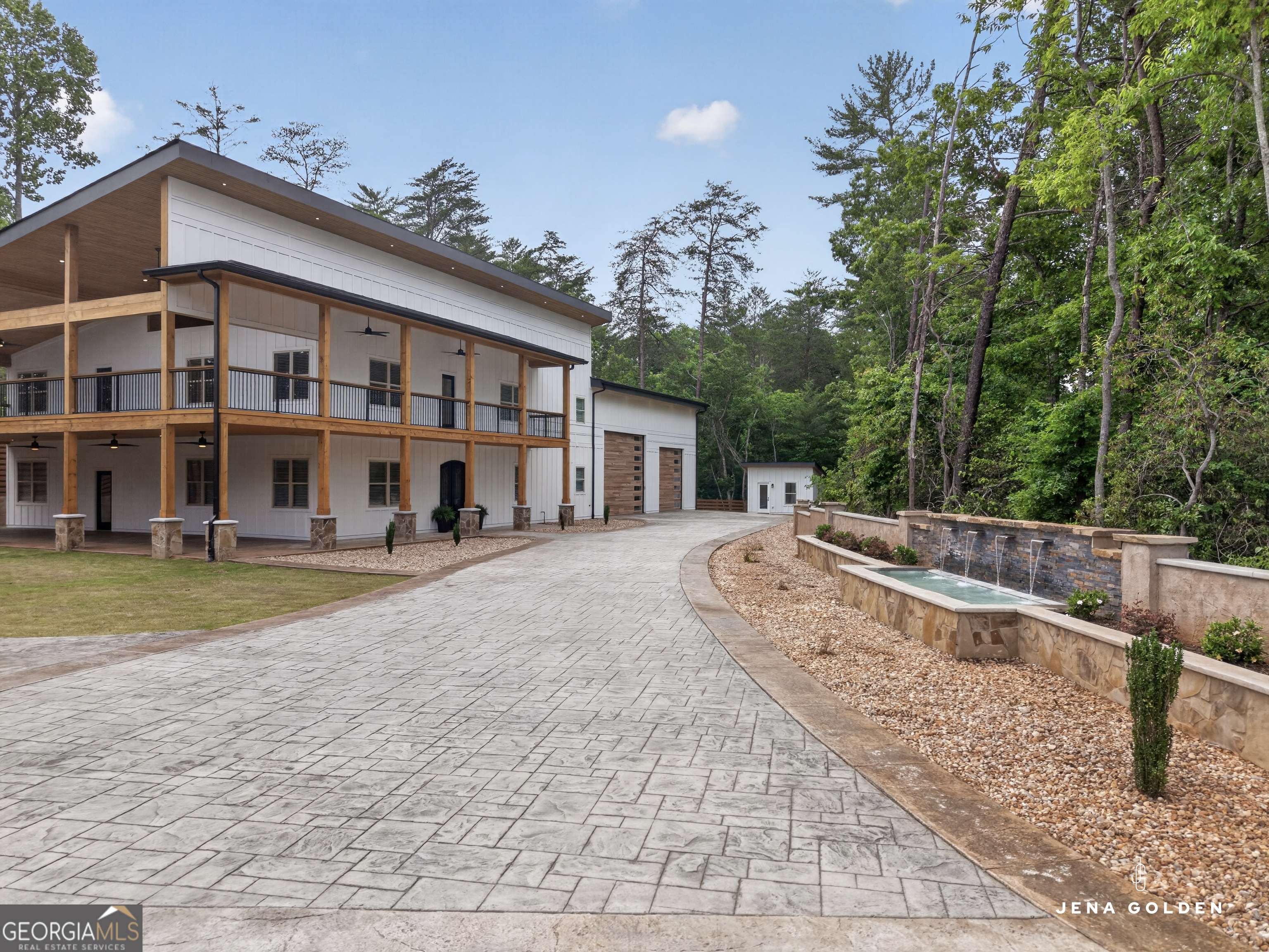 Residential in Dahlonega 3