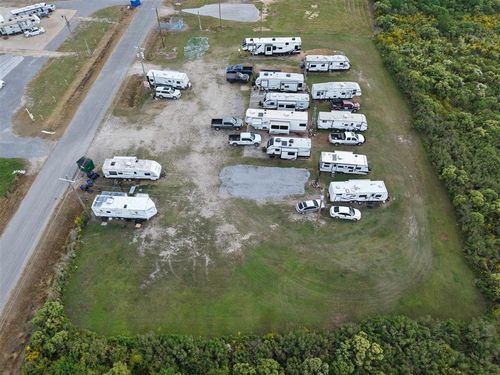 132 Bobbies Ln, Cameron, LA, 70631-4853 | Card Image