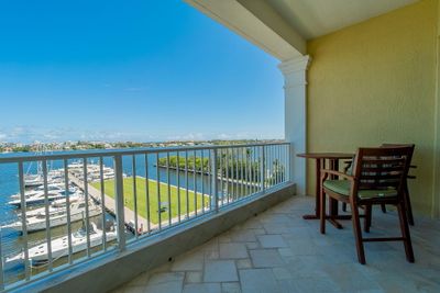 622 - 806 E Windward Way, Condo with 3 bedrooms, 2 bathrooms and null parking in Lantana FL | Image 3