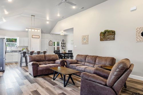 240 Marianne Cir, Sulphur Springs, TX, 75482-3456 | Card Image