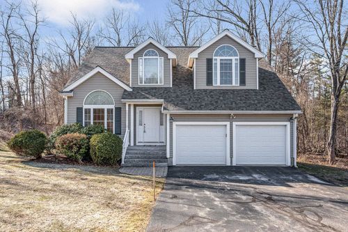 2 Prestwick Trl, Nashua, NH, 03062-2831 | Card Image