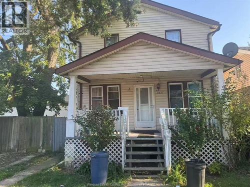 3227 Millen St, Windsor, ON, N9C1T1 | Card Image