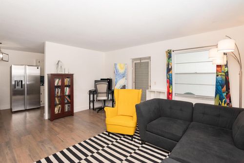 apt-9-401 N J St, Lake Worth Beach, FL, 33460-3051 | Card Image