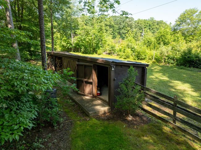 3859 Saxkey Rd, Home with 3 bedrooms, 1 bathrooms and null parking in Saxe VA | Image 17