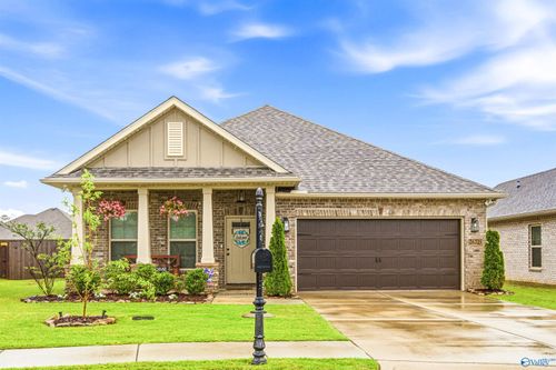 26225 Cold Creek Drive, Athens, AL, 35613 | Card Image