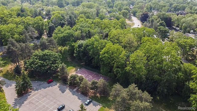 7175 Richardson Rd, House other with 3 bedrooms, 2 bathrooms and null parking in West Bloomfield MI | Image 27