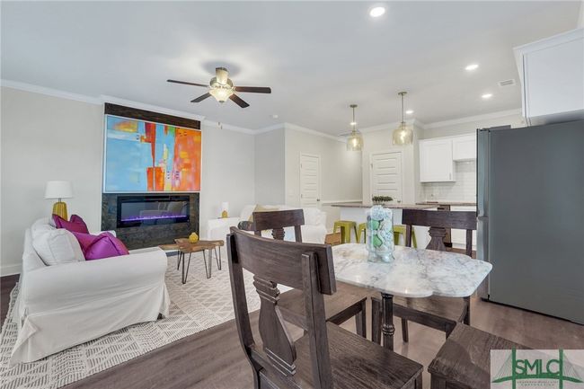 Photo is of another unit and does not represent the design selections in all units. | Image 13