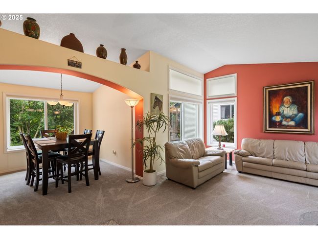 3010 Sw Phyllis Dr, House other with 4 bedrooms, 3 bathrooms and 3 parking in Gresham OR | Image 46