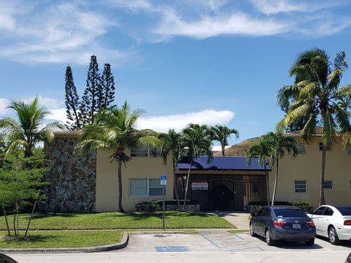 apt-4-2121 Ne 168th St, North Miami Beach, FL, 33162-3353 | Card Image