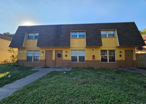 2315-2311 Nw 59th Way, Lauderhill, FL, 33313-3009 | Card Image