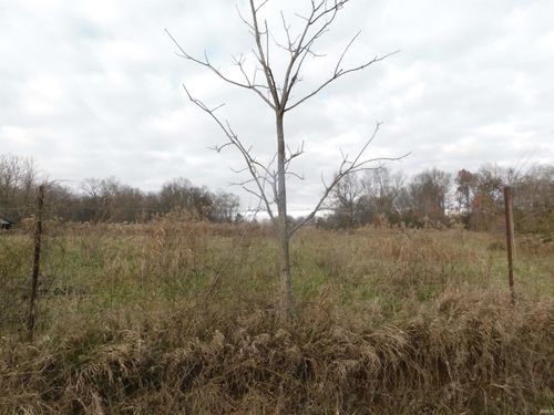 4879 W Henderson Park Rd, Salem, IN, 47167-8821 | Card Image